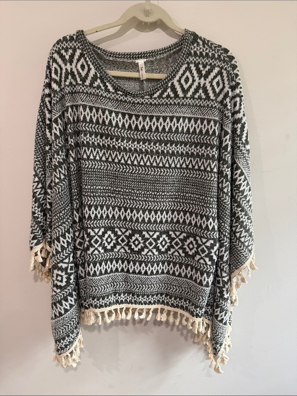 Fringed Knit Tunic Sweater - Green & Cream